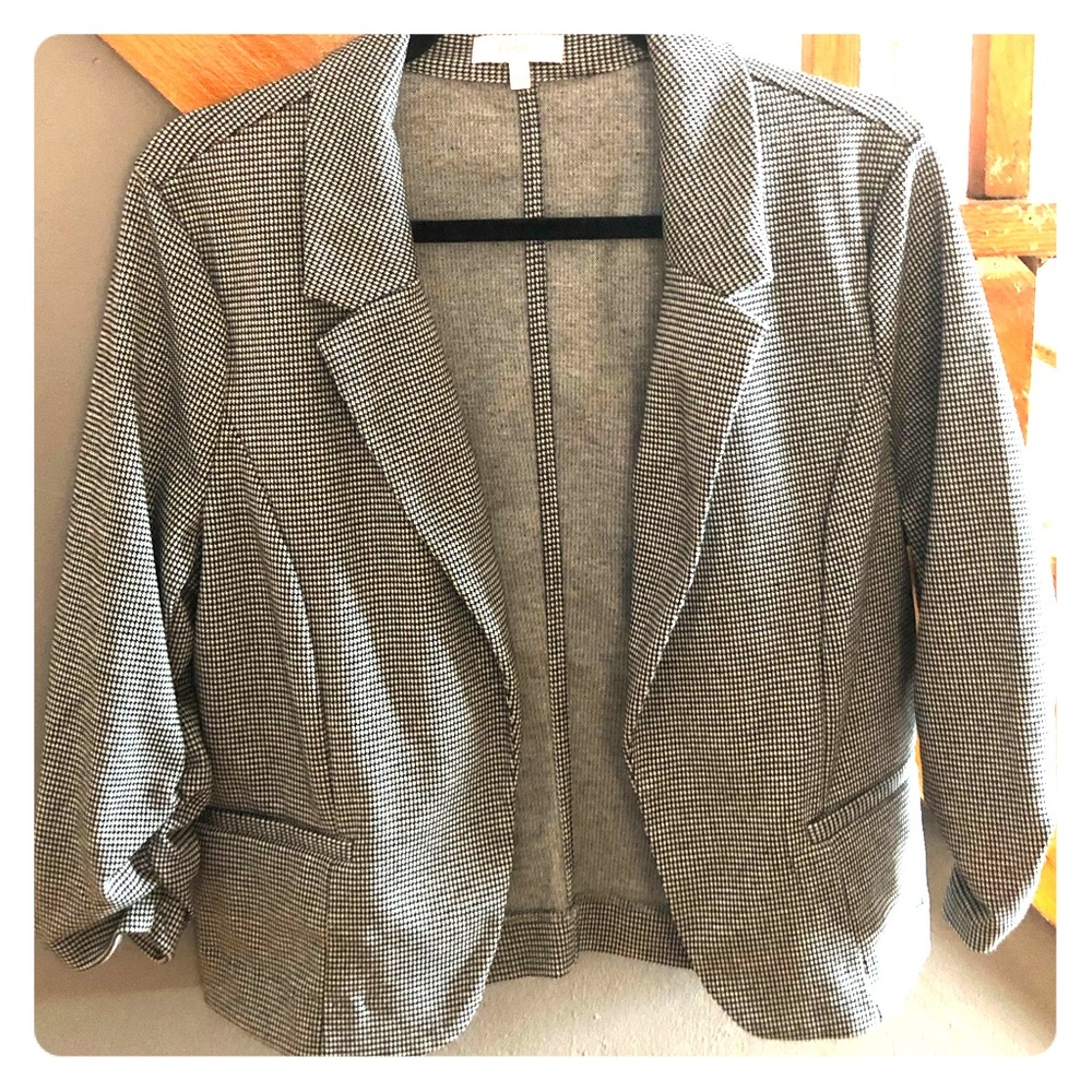Candies size Large cropped houndstooth blazer